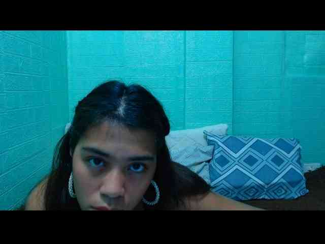 LynsKaye webcam