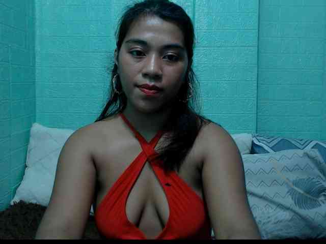 LynsKaye webcam