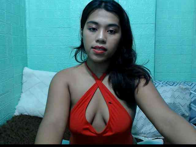 LynsKaye webcam