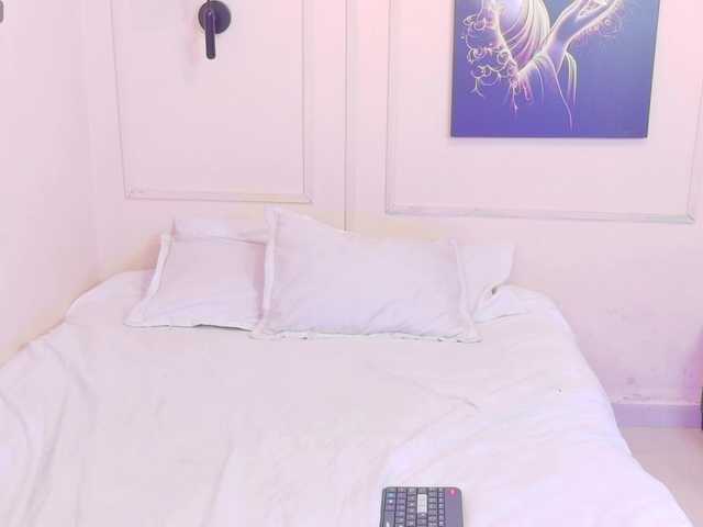 Ambersfoxx live cam on BongaCams