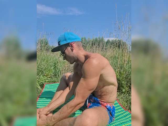 JonySax live webcam show