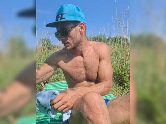 JonySax live webcam show