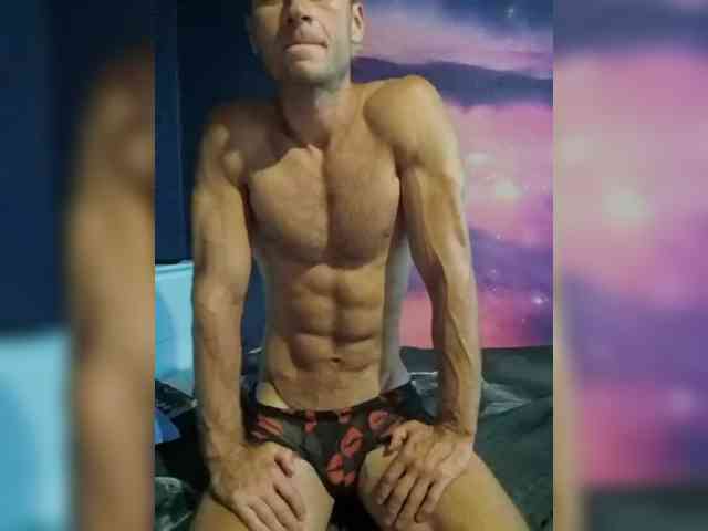 Jonysax's cam show statistics and live stream