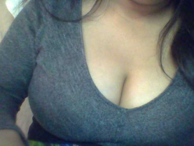 Angelahsexy live cam on BongaCams