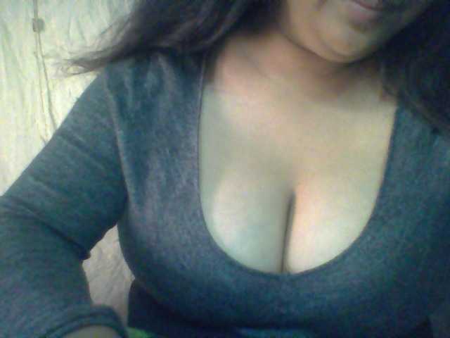 Angelahsexy live cam on BongaCams