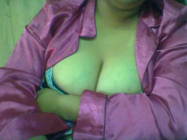 Angelahsexy live cam on BongaCams