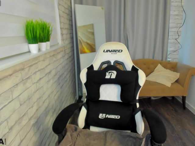 DaryBrown live cam on BongaCams
