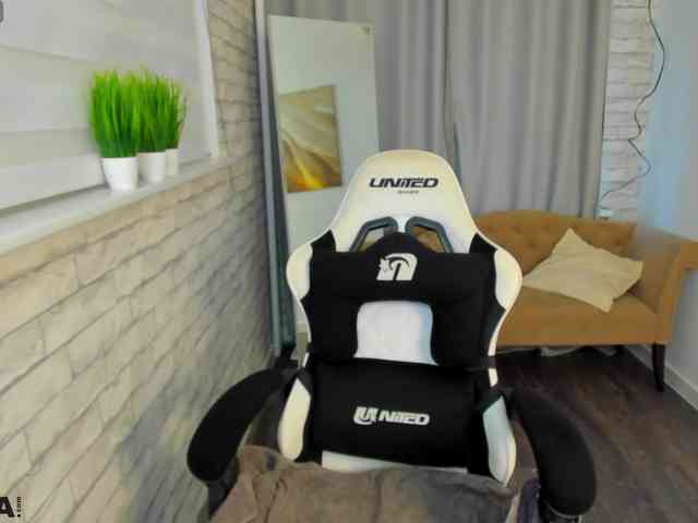 DaryBrown webcam