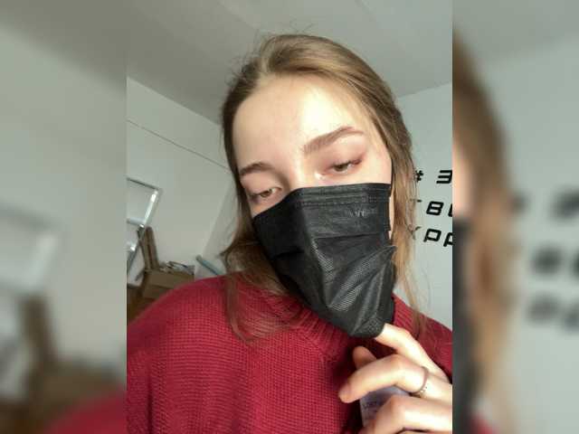 KarYY1 live cam on BongaCams