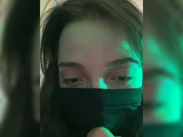 KarYY1 live cam on BongaCams