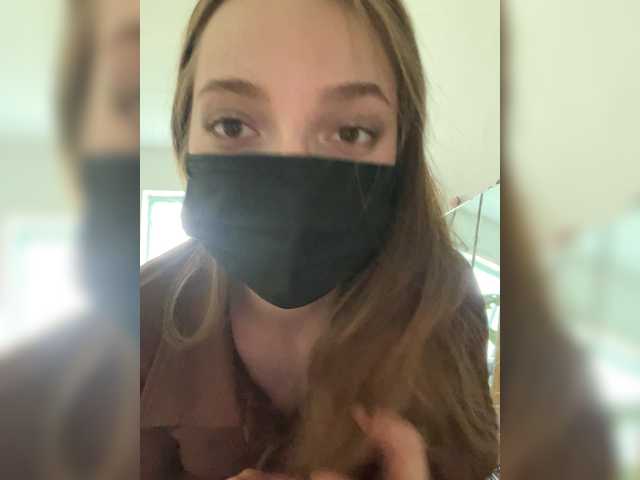 KarYY1 live cam