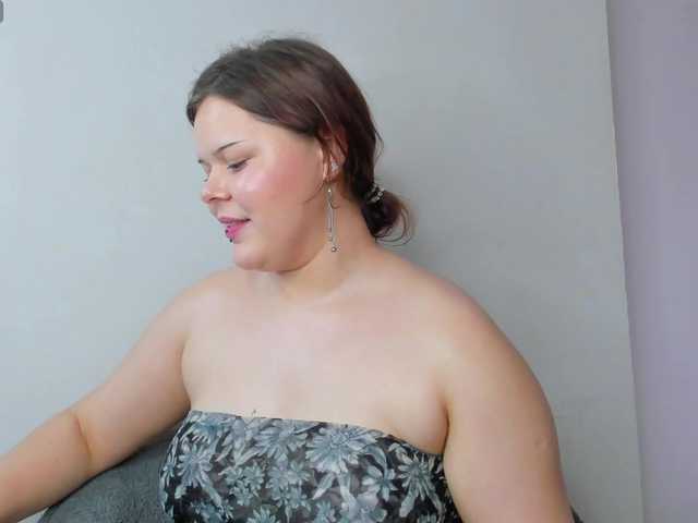 LisaTerry live cam on BongaCams