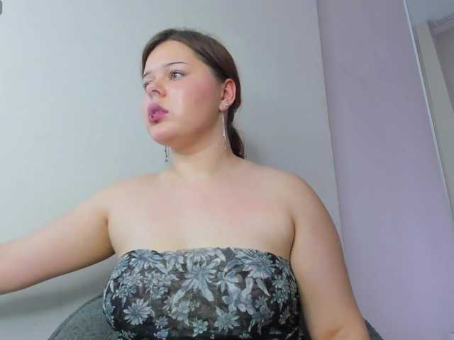 LisaTerry live cam on BongaCams