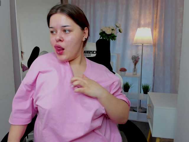 LisaTerry live cam on BongaCams