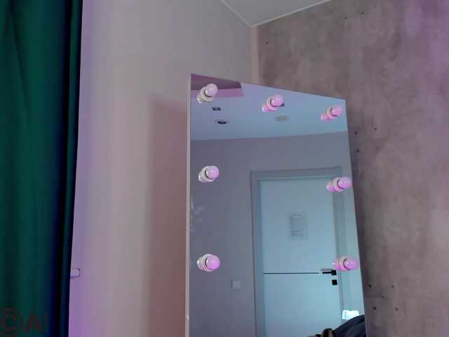 LisaTerry live cam preview