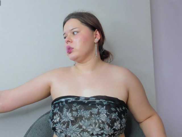 LisaTerry live cam on BongaCams