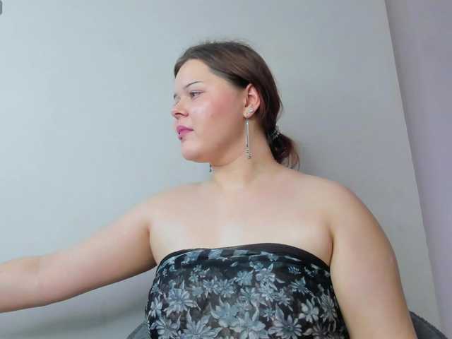 LisaTerry live cam on BongaCams