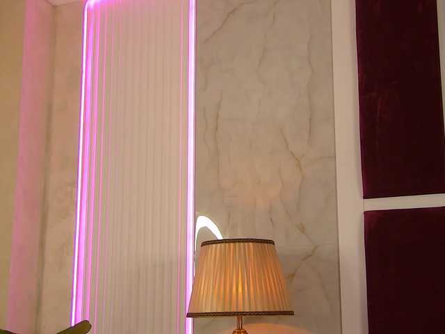 ClaireHutson live cam on BongaCams