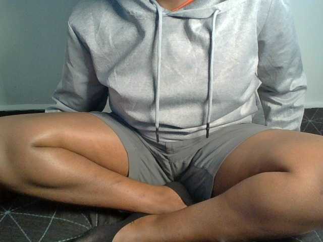 Ebony-tallie live webcam show