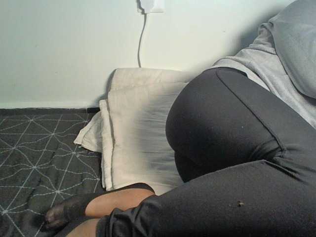 Ebony-tallie