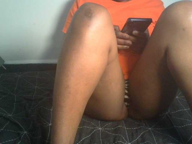 Ebony-tallie live webcam show