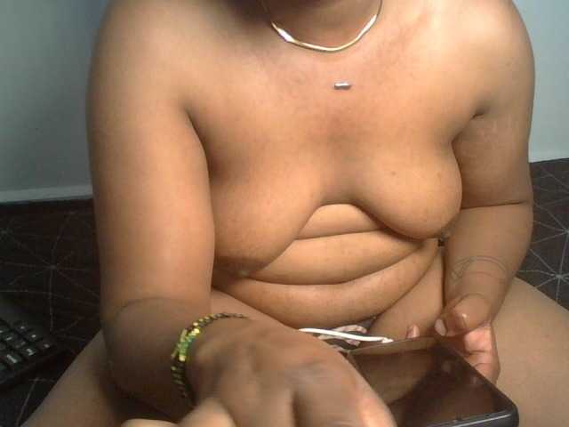Ebony-tallie
