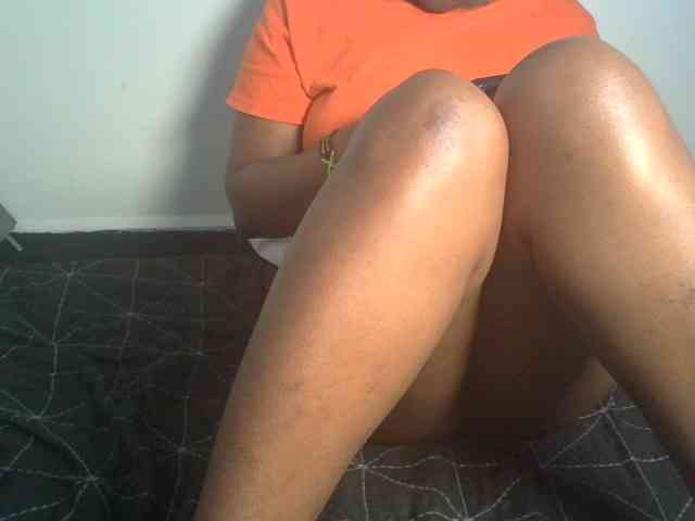Ebony-tallie