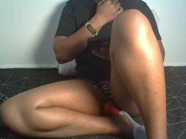 Ebony-tallie