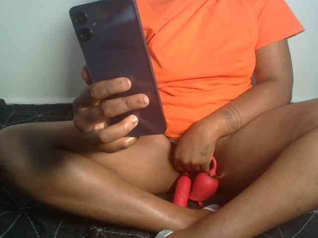 Ebony-tallie Ebony-tallie
