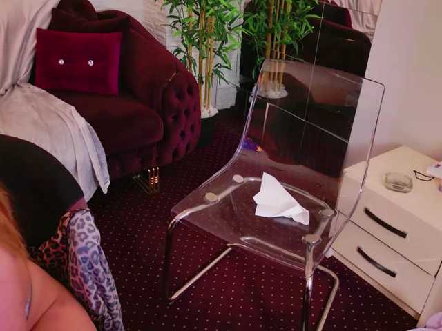 SiennaShinee live cam on BongaCams