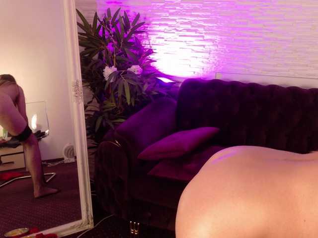 SiennaShinee live cam on BongaCams