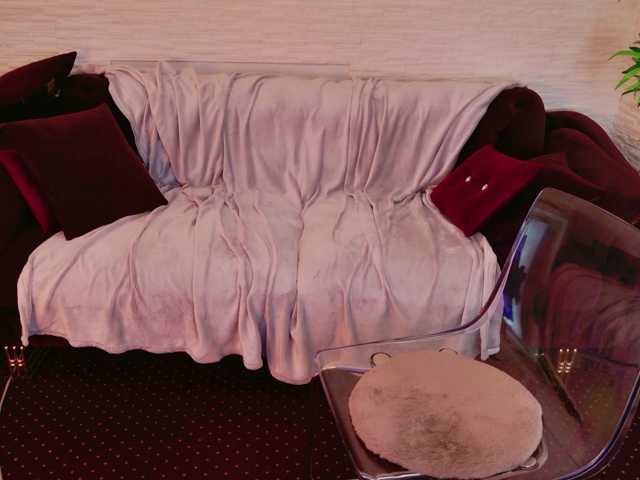 SiennaShinee live cam on BongaCams