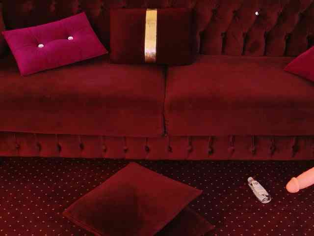 SiennaShinee webcam