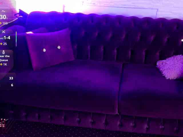 SiennaShinee webcam