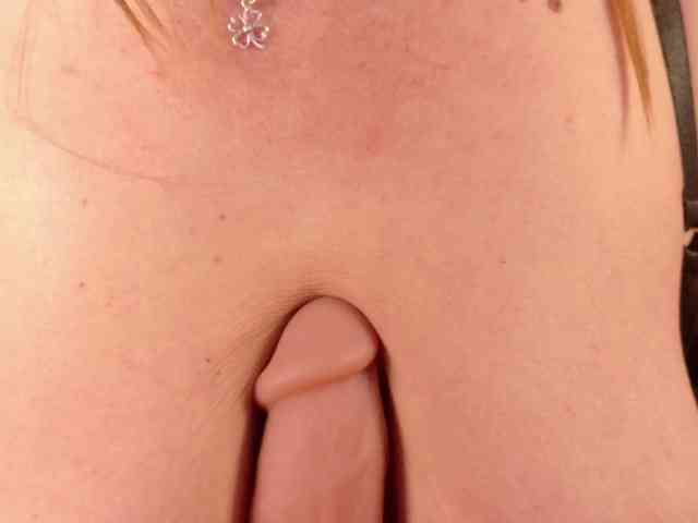 SiennaShinee webcam
