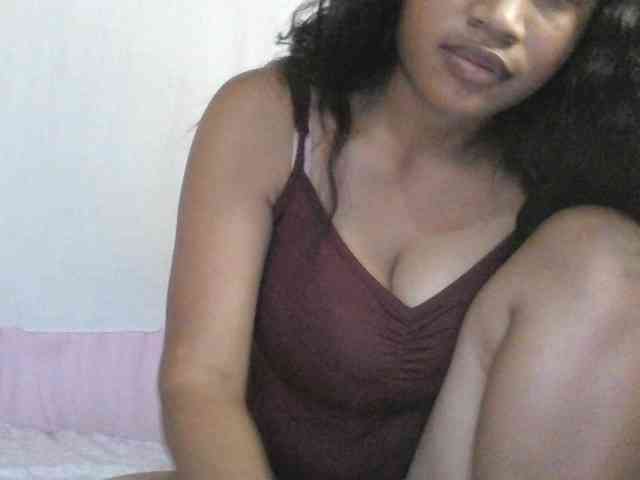 HotGirlie webcam
