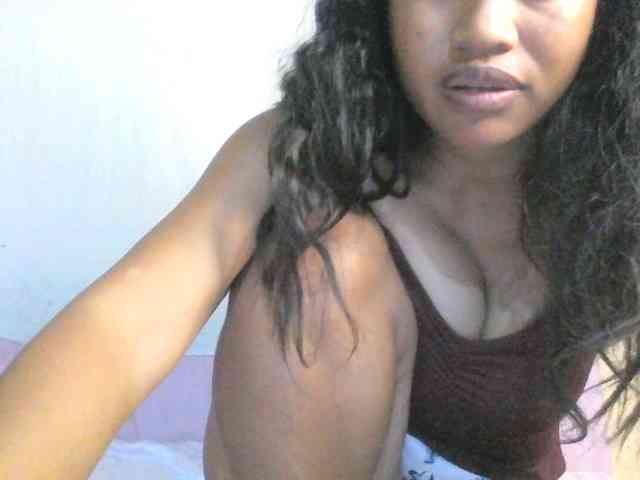 HotGirlie webcam