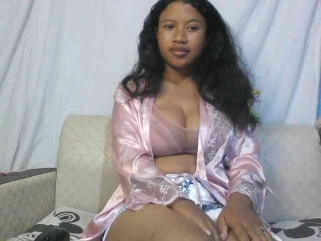 HotGirlie webcam