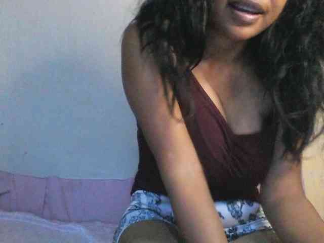 HotGirlie webcam