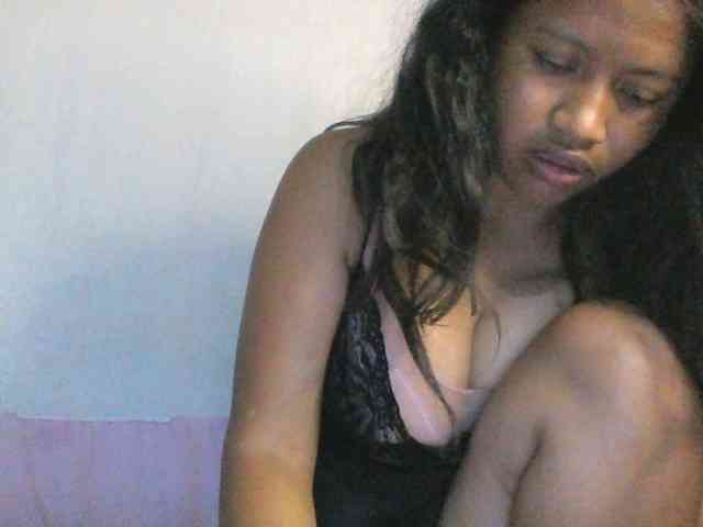 HotGirlie webcam