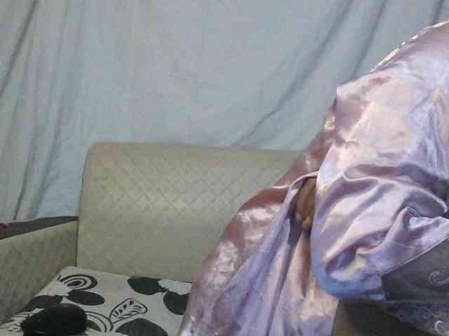 HotGirlie webcam