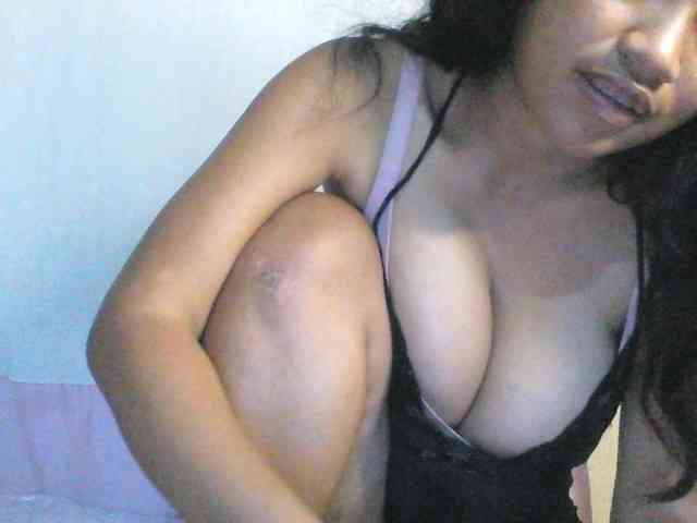 HotGirlie webcam
