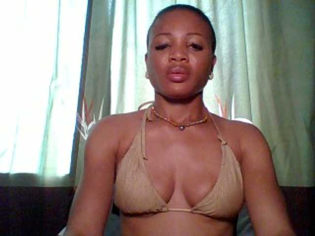 Juicypussy222