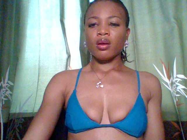 Juicypussy222