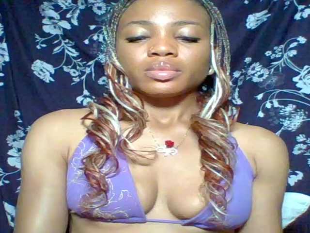 Juicypussy222