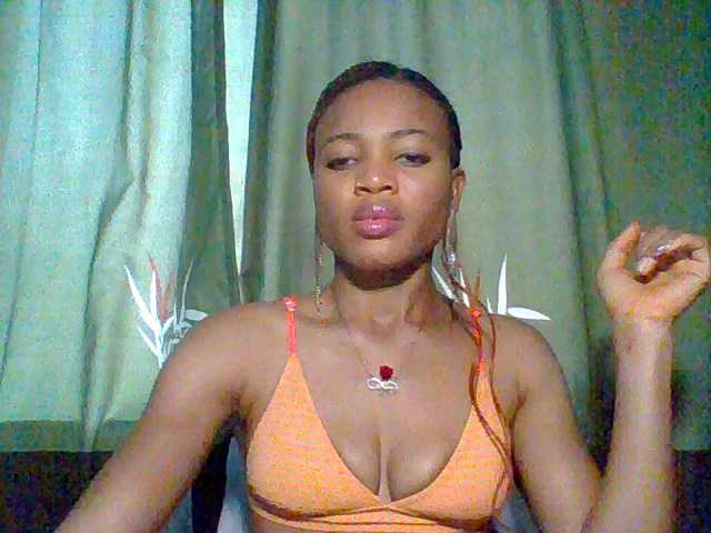 Juicypussy222