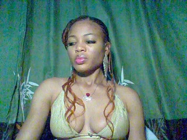 Juicypussy222