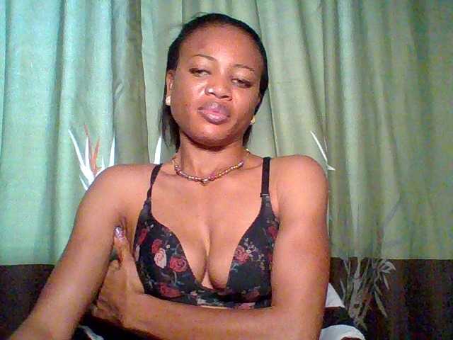 Juicypussy222