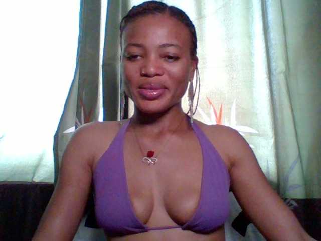 Juicypussy222