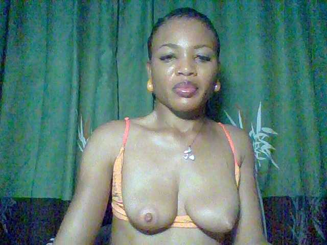 Juicypussy222